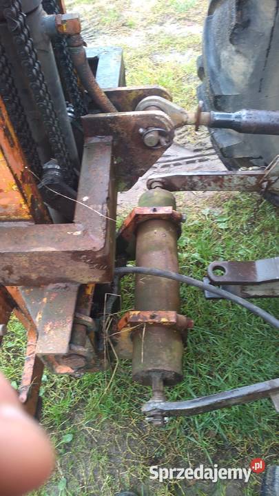Sprzedam maszt do ciągnika widlak Ogrodnictwo i sadownictwo sprzedam