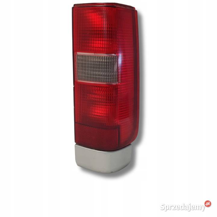LAMPA PRAWA Volvo V70 I XC70 9600r TYLNA prawy Rudka
