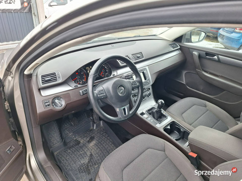 Volkswagen Passat Klimatronik Nawigacja Załom