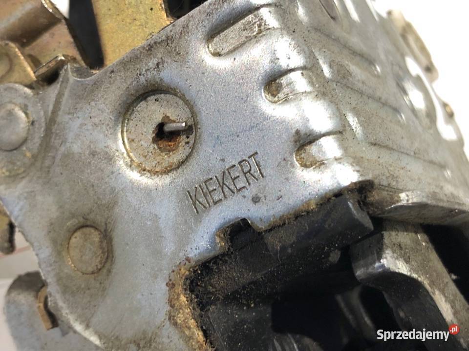 ZAMEK DRZWI PRAWY PRZÓD MERCEDES W124 Hatchback