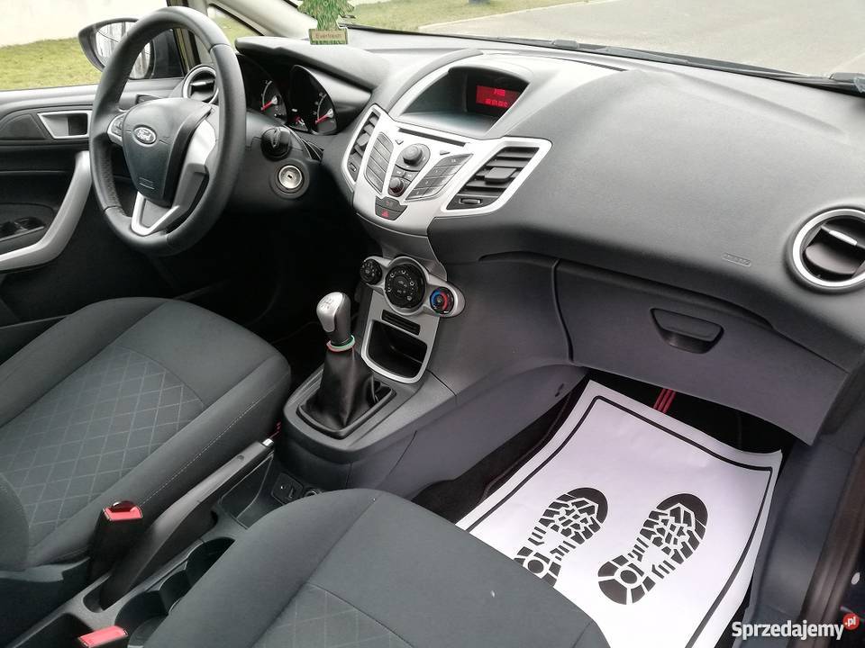 Ford Fiesta 14 Benzyna 2012 Bogata Wersja 5drzwi isofix Poznań