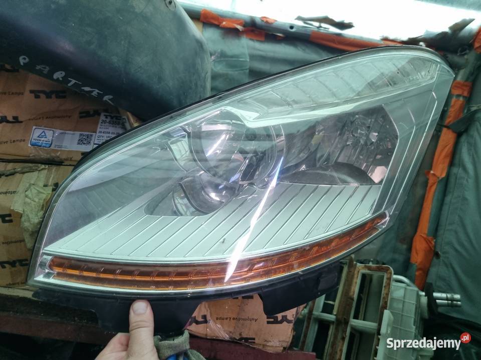 Citroen C4 Picasso Grand Lampa Lewa Prsednia Skawina