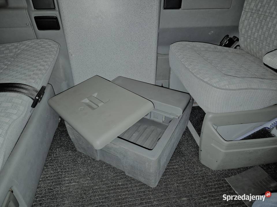 Volkswagen Multivan M T4 Motoryzacja