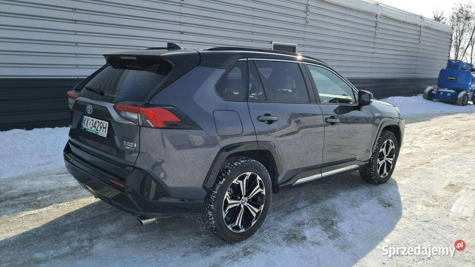 Toyota RAV4 V 2018 Komorniki