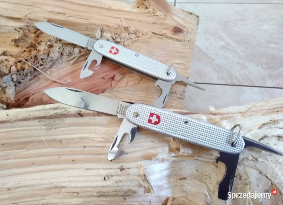 Wenger Swiss Army 70 Delemont Soldat DWIE SZTUKI mazowieckie