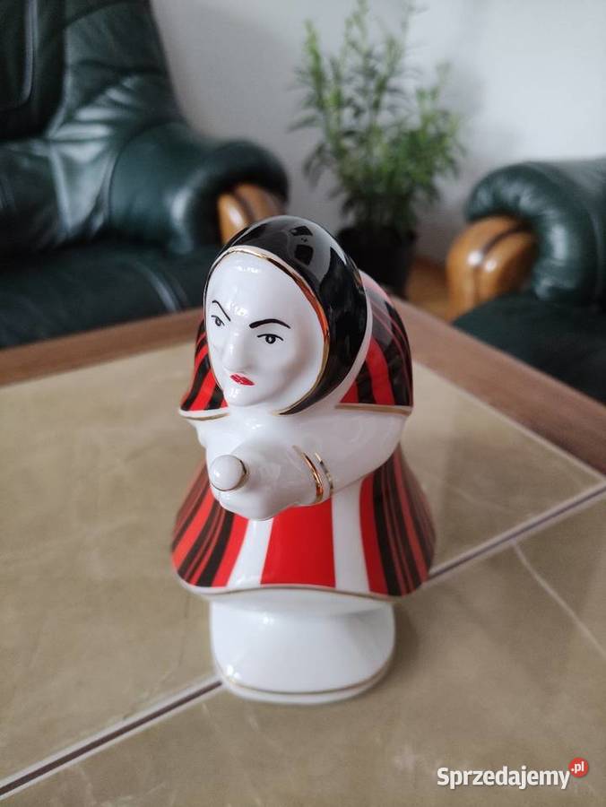 Figurka porcelanowa Baba Jaga Cmielów