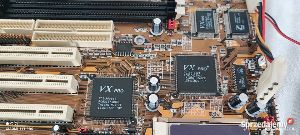 Płyta główna AT PCChips Pamięć Procesor Chełmża