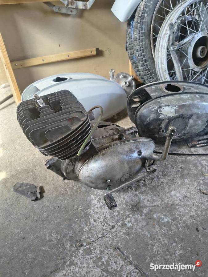 Cześć wsk błotnik Simson Kąkolewnica