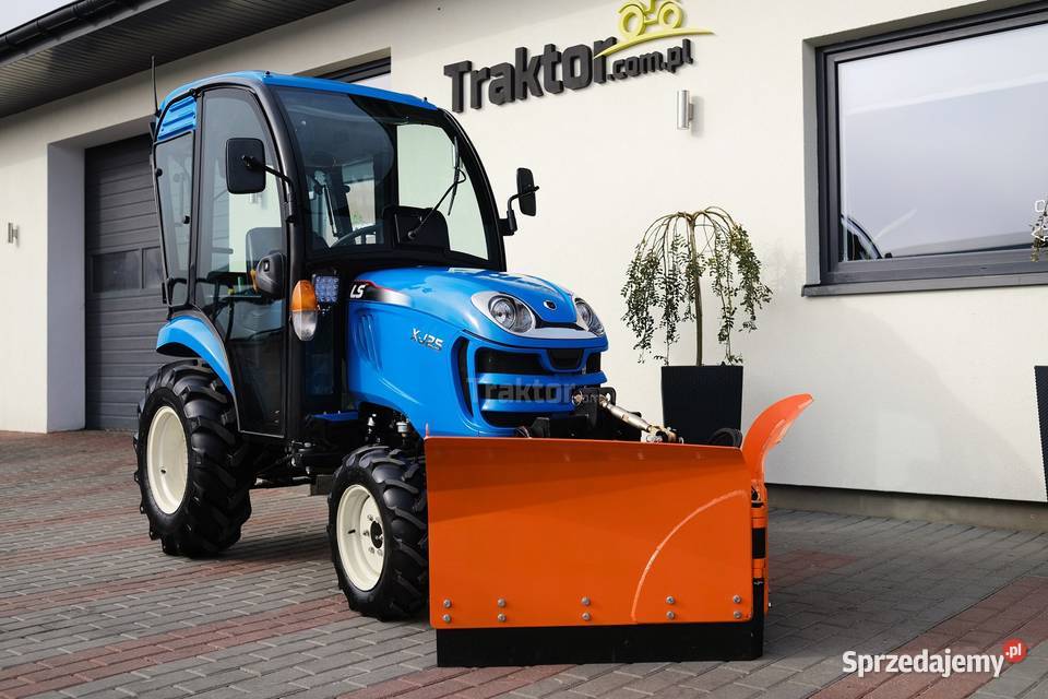 LS Tractor XJ25 MEC 4x4 244 CAB pług do śniegu Napęd 4x4 Tajęcina
