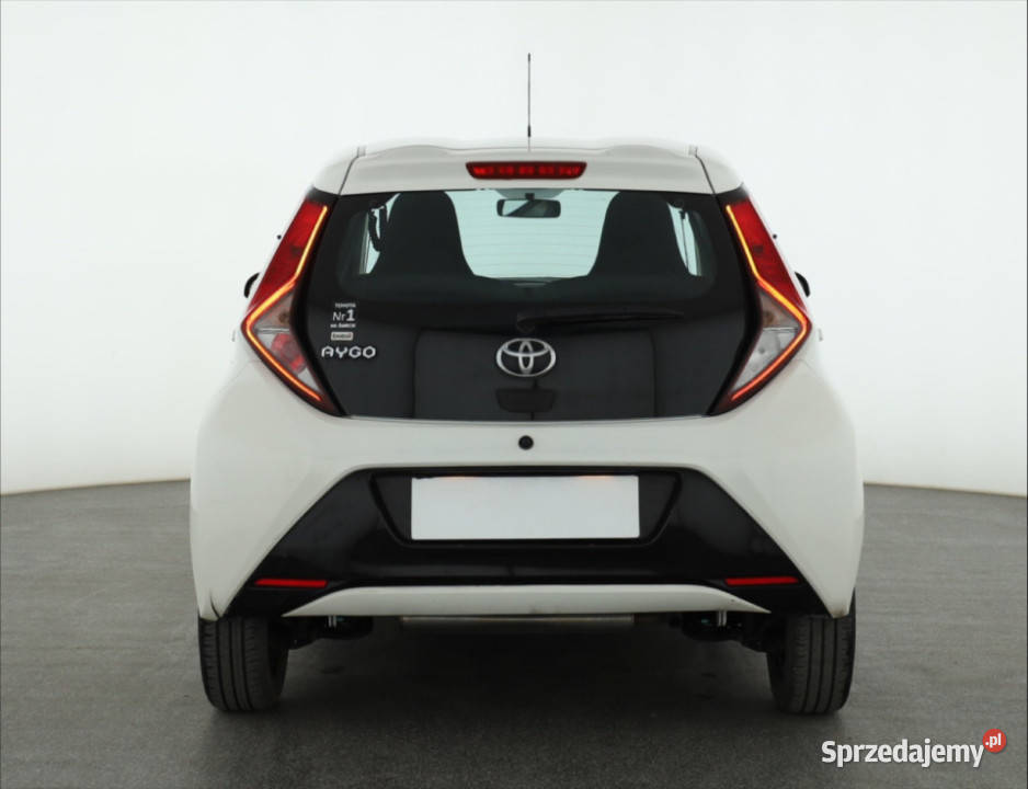 Toyota Aygo 10 VVTi benzyna mazowieckie Piaseczno