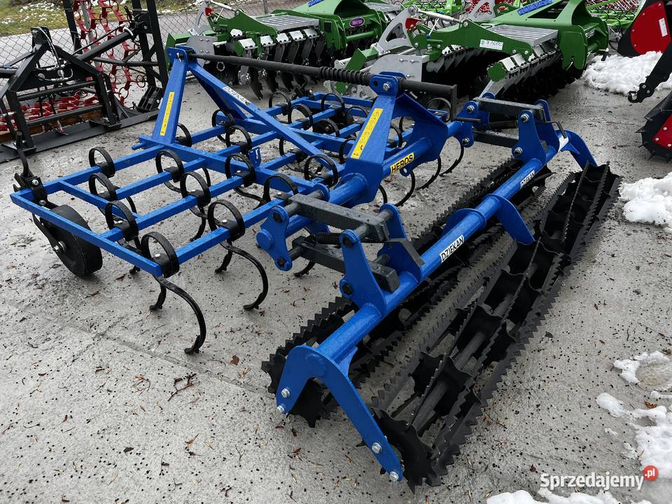 Kultywator Agregat uprawowy wałek strunowy Bomet Agregaty mazowieckie Białobrzegi