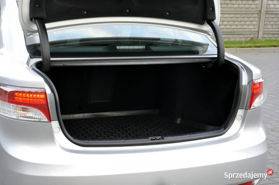 Toyota Avensis Toyota Avensis 18VVTi 147 mazowieckie Węgrów