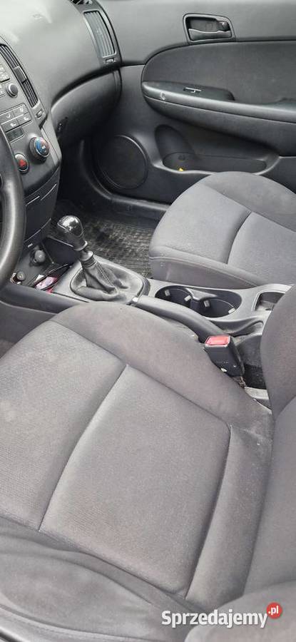 hyundai i30 1400cm3 Tomaszów Mazowiecki sprzedam