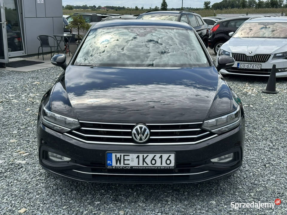 Volkswagen Passat 20 TDI 150 2020 DSG EVO światła przeciwmgielne Passat Wojkowice