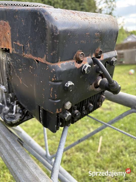 Silnik traktorek kosiarka briggs stratton 8 Walidrogi