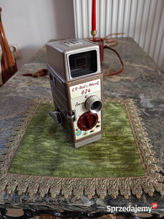 Zabytkowa Kamera Bell Howell 624 8mm Vintage Drawski Młyn