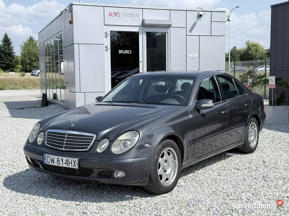 Mercedes E 220 22 CDI 150 2002r klimatyzacja wspomaganie kierownicy Wrocław sprzedam