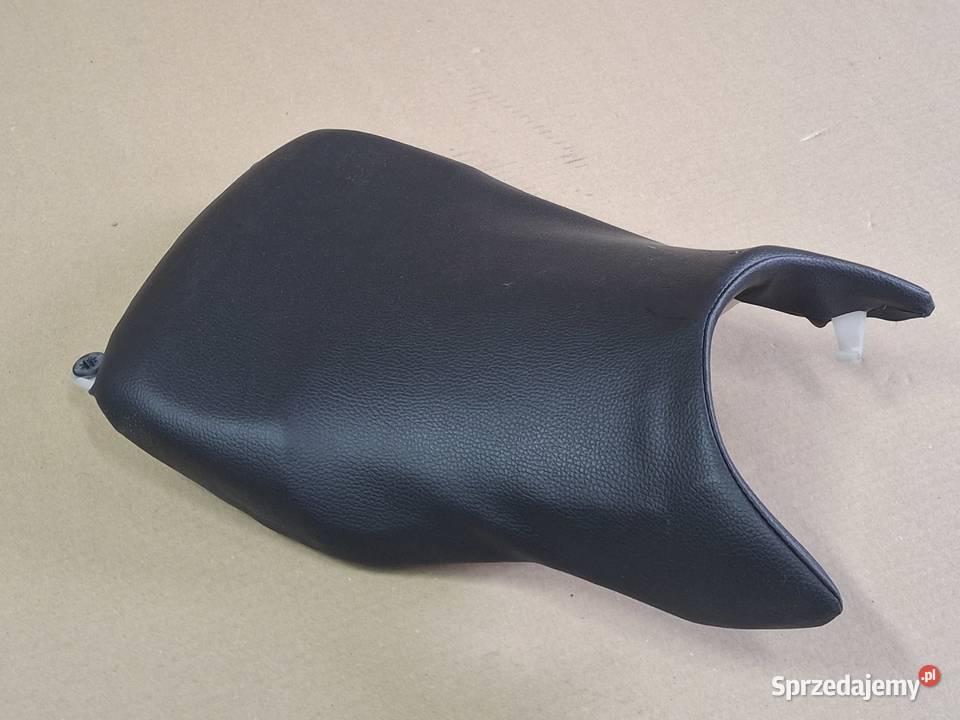 HONDA CBF 125 KANAPA FOTEL SIEDZENIE SIEDZISKO Siedzenia sprzedam