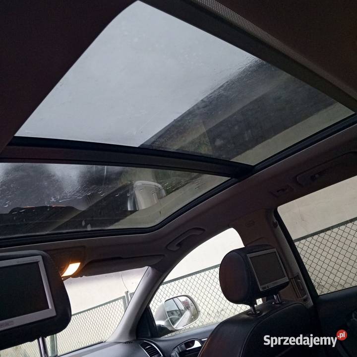 Audi Q7 złoty Ostróda