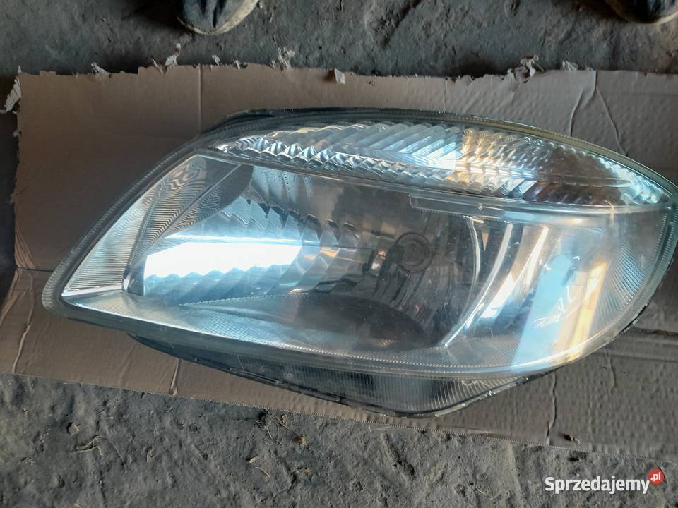 lampa lewa skoda fabia Słomniki