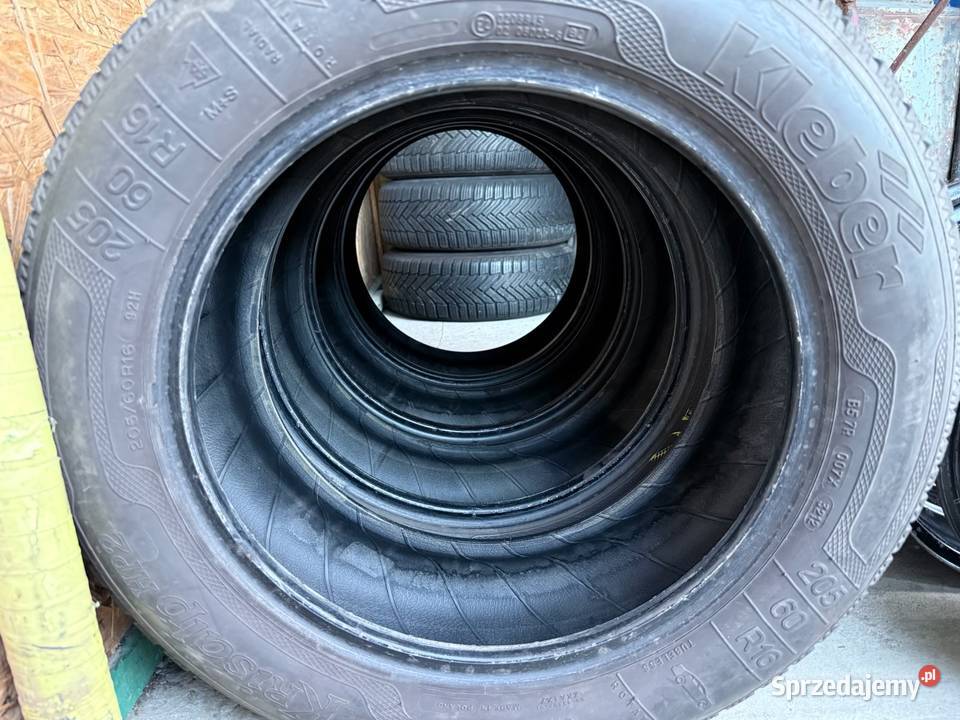 Opony zimowe 20560 R16 Kleber Krisalp HP2 56 mm Samochodowe Brzozów sprzedam