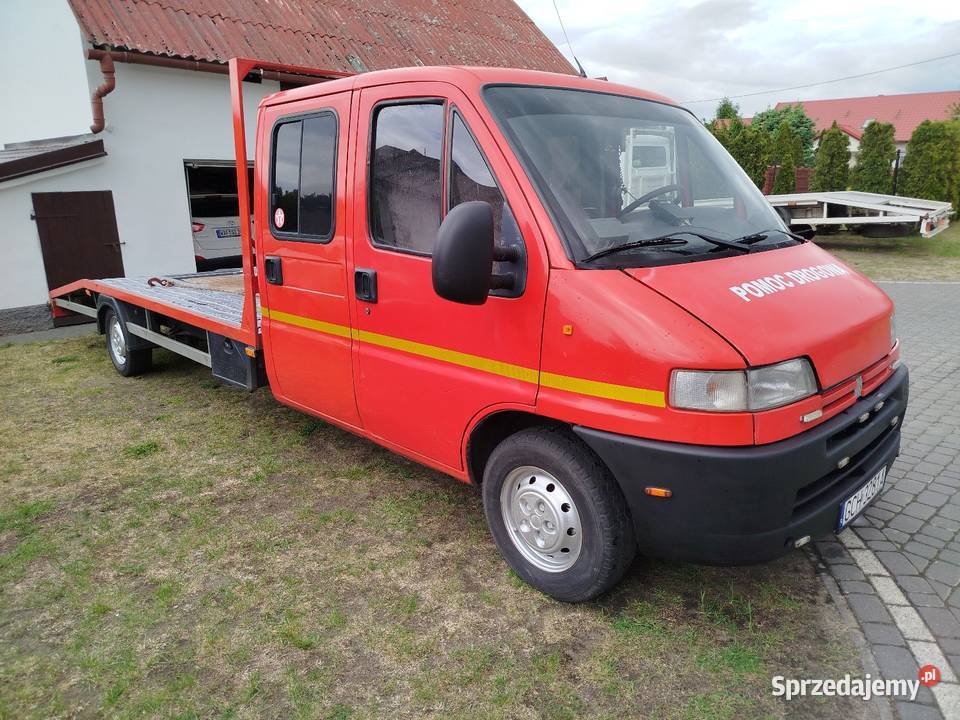 Fiat Ducato 28 JTD auto laweta Rok produkcji 2001 Tuchola
