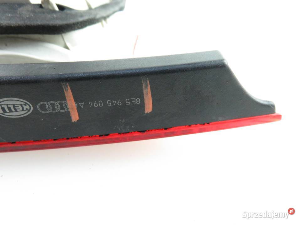 LAMPA PRAWA TYLNA KLAPA AUDI A4 B7 8E5945094A