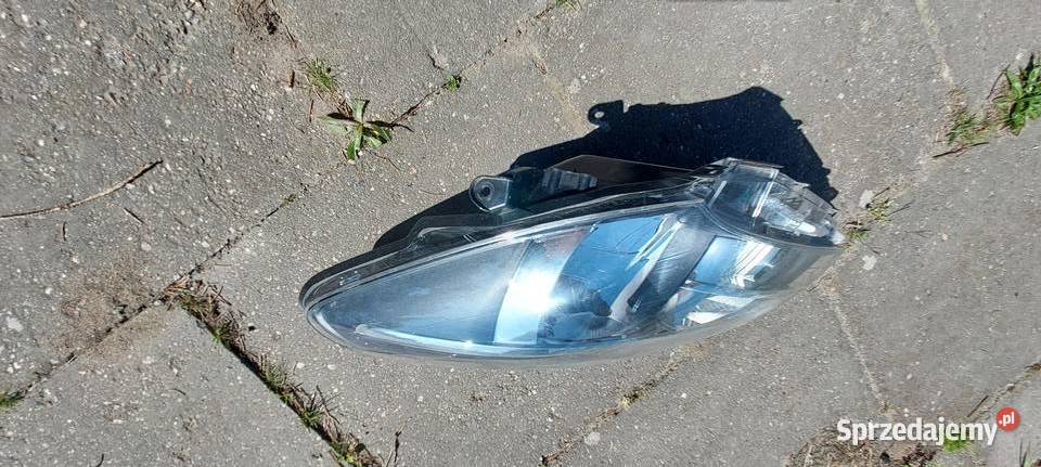 TOYOTA YARIS 2015 2016 2017 LAMPA LEWA PRZÓD Wrocław