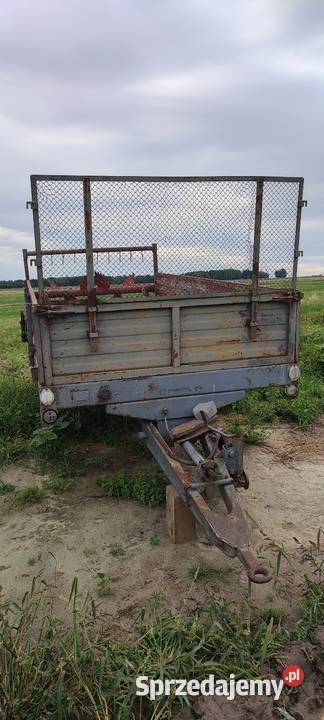 Rozrzutnik Agromet Czarna białostocka Węchadłów sprzedam