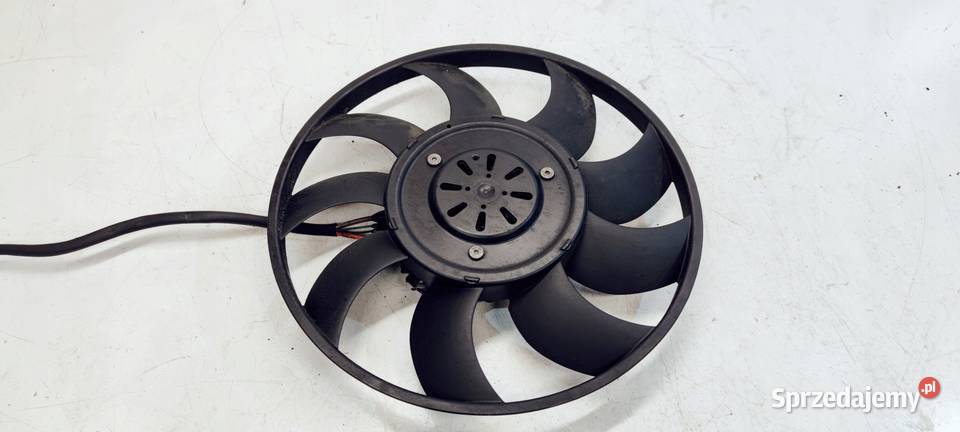 WENTYLATOR CHŁODNICY AUDI A6 C7 A7 A8 4H0959455T Przystajń