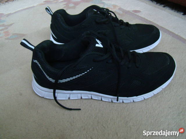 Buty sportowe VICTORY NOWE Z PARAGONEM 2 LATA