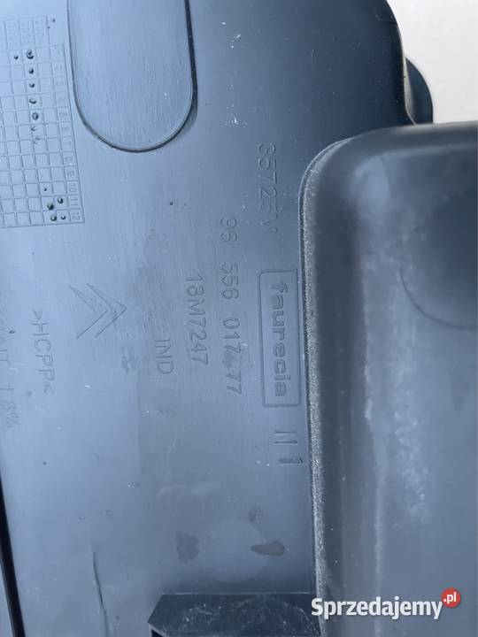 Schowek pasażera konsoli 9655601777 citroen C3 osobowe Szczecin