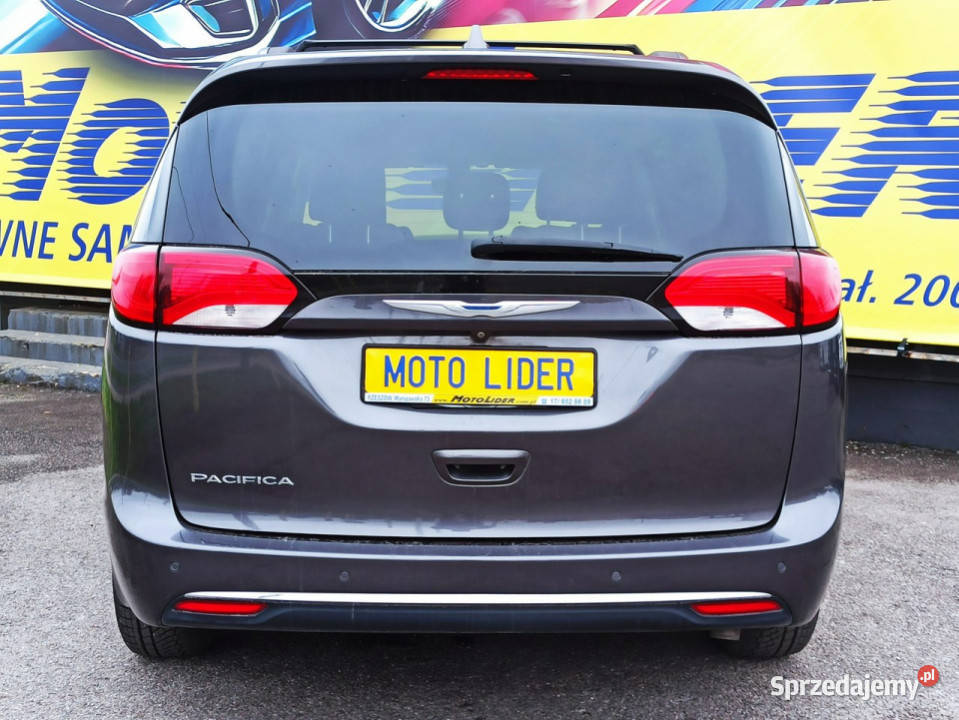 Chrysler Pacifica 36 V6 25 roku w kraju gniazdo AUX Samochody osobowe podkarpackie Rzeszów