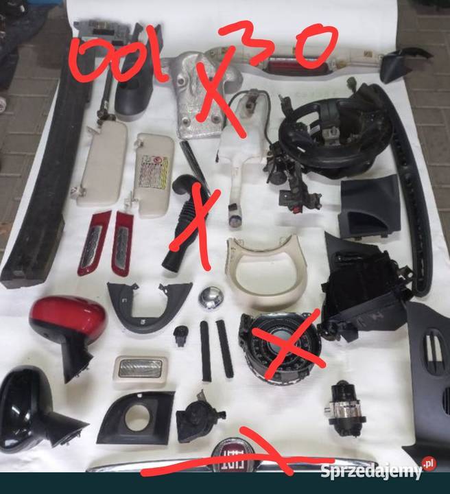 Sprzedam czesci fiat 500 Rok produkcji 2010 Pozostałe
