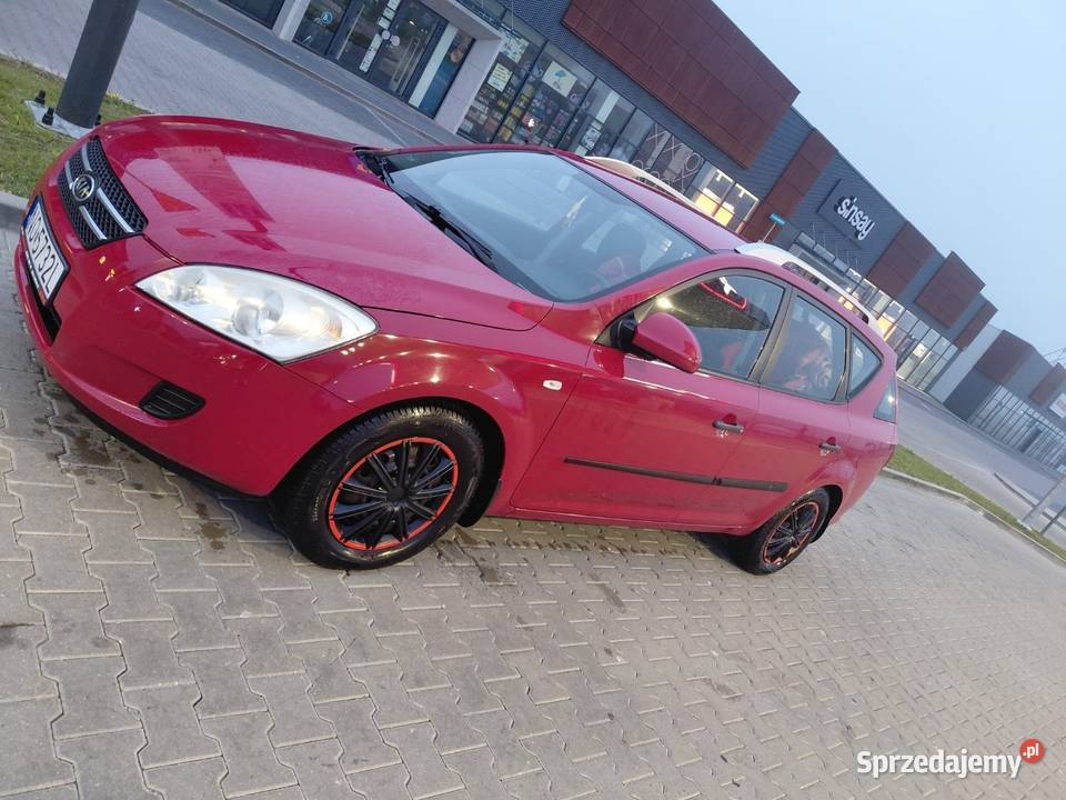 Kia ceed 16 benzyna sprzedam zamienię BMW hak Kia Olsztyn