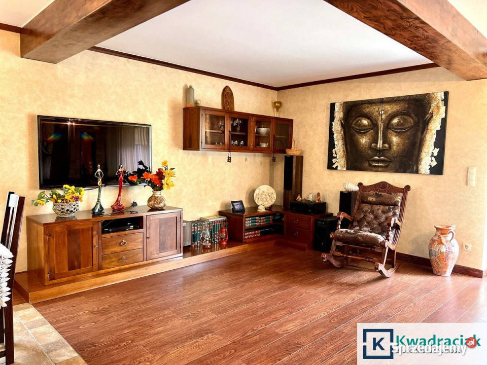 Sprzedaż domu wolnostojącego 240m2 Brzostek Sprzedaż