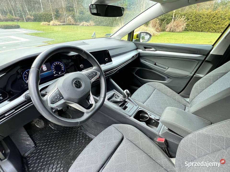 Volkswagen Golf VIII 15 TSI EVO Life Rok produkcji 2020 Bralin