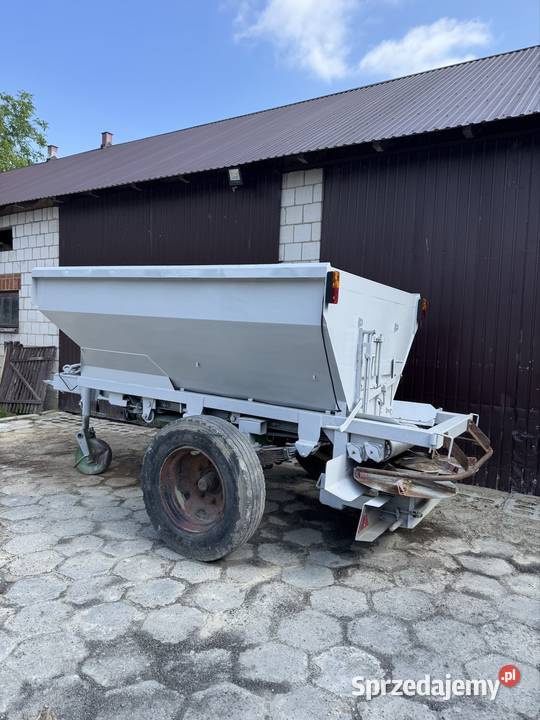 Rozsiewacz wózek do wapna Bredal 6t nieuszkodzony Rozsiewacze nawozów Krynice