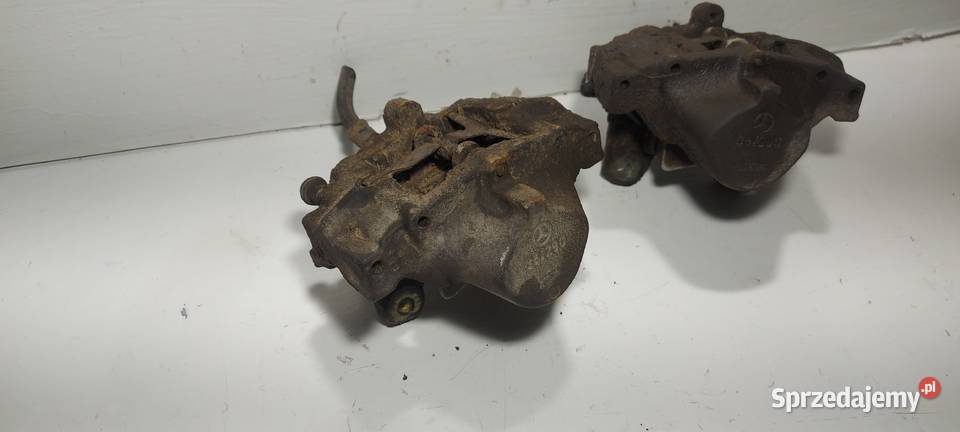 Zacisk tył mercedes w210 lift sedan 36290 Układ hamulcowy wielkopolskie Zbąszyń