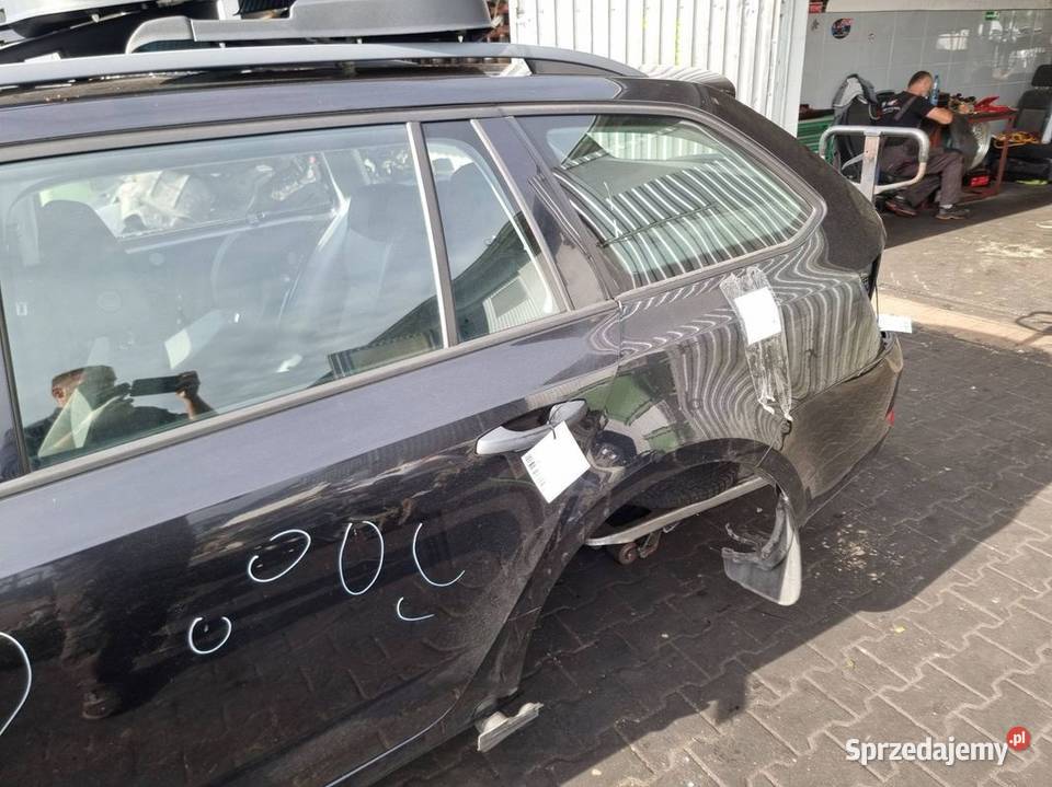 ĆWIARTKA BŁOTNIK LEWY TYŁ SKODA OCTAVIA III Motoryzacja kujawsko-pomorskie Lipno sprzedam