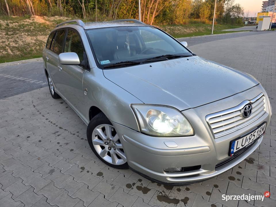 Toyota Avensis 20 D4D 116 XENON skóra drugi sprowadzony Lublin