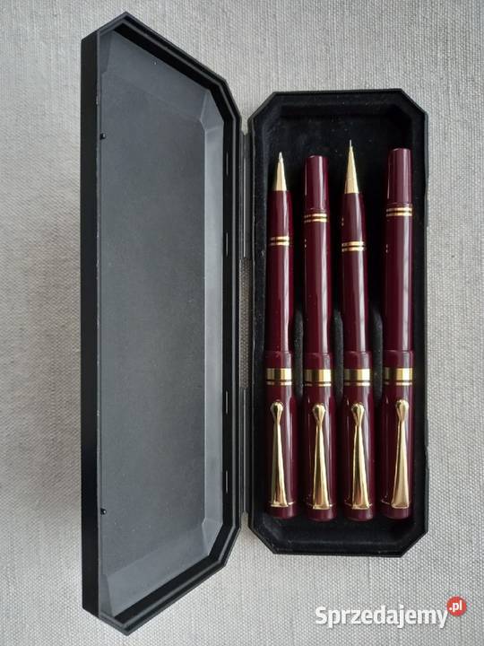 Pióro ołówek długopis w etui z czasów PRLu Tomaszów Lubelski