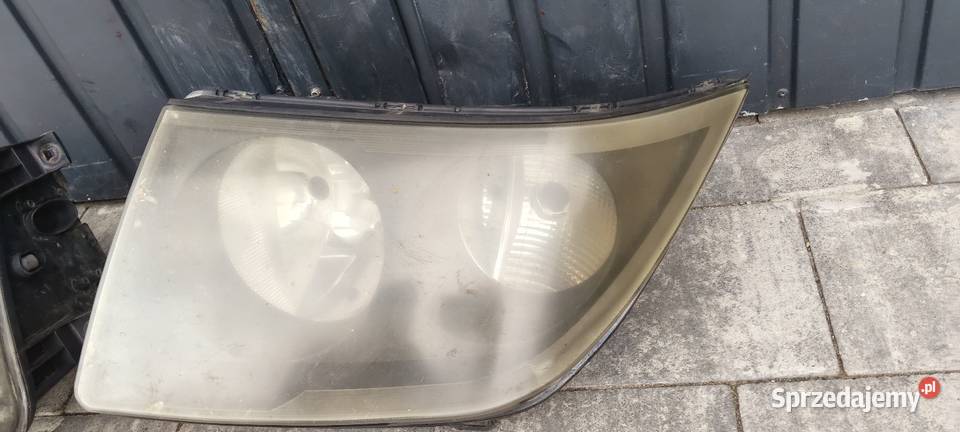 przednie reflektory VW 2008 oryginał dostawcze Rybno