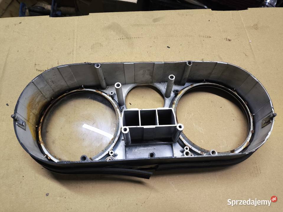 Ramka obudowa uszczelka licznika zegarów Liczniki i zegary sprzedam