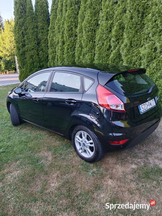 Ford Fiesta lift 2015r czarny Żory
