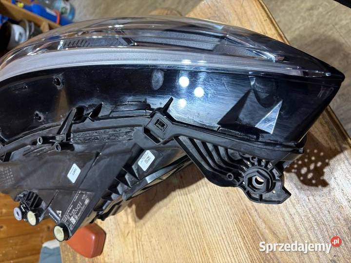 Audi Q3 II 20182025 lampa lewa Full LED