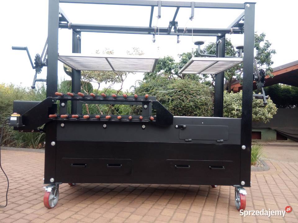 Gastronomiczny grill cateringowy na szaszłyki Damasławek