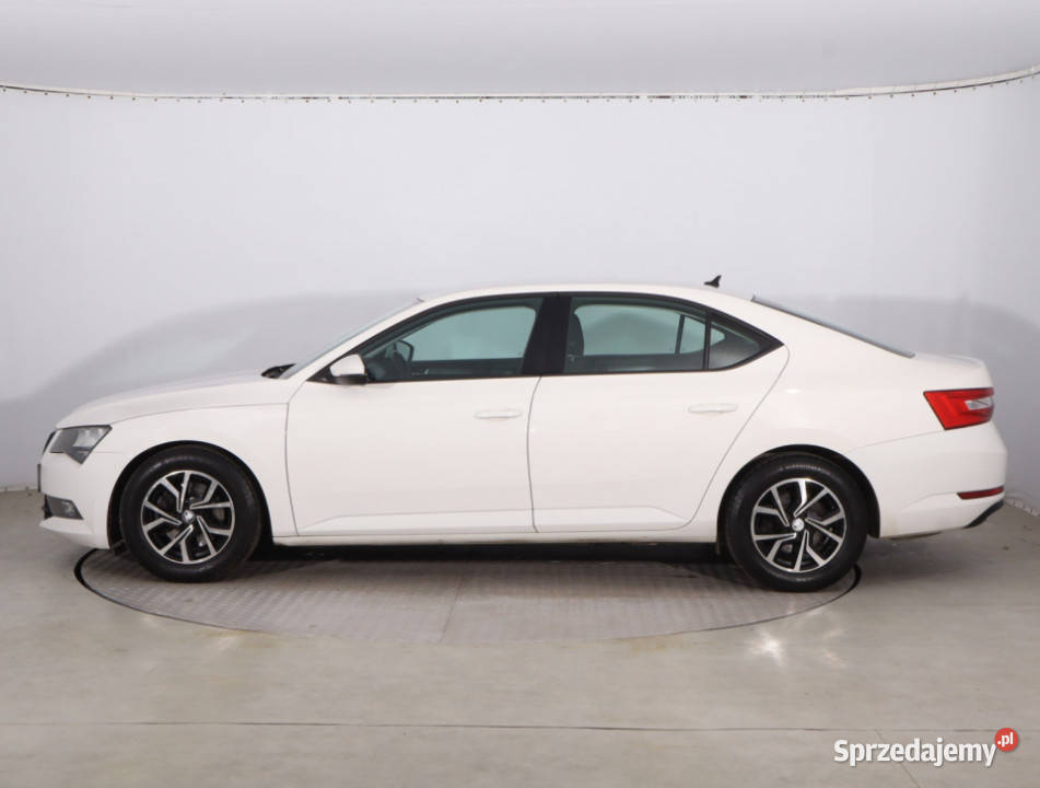 Skoda Superb 15 TSI 4/5 Škoda Piaseczno sprzedam