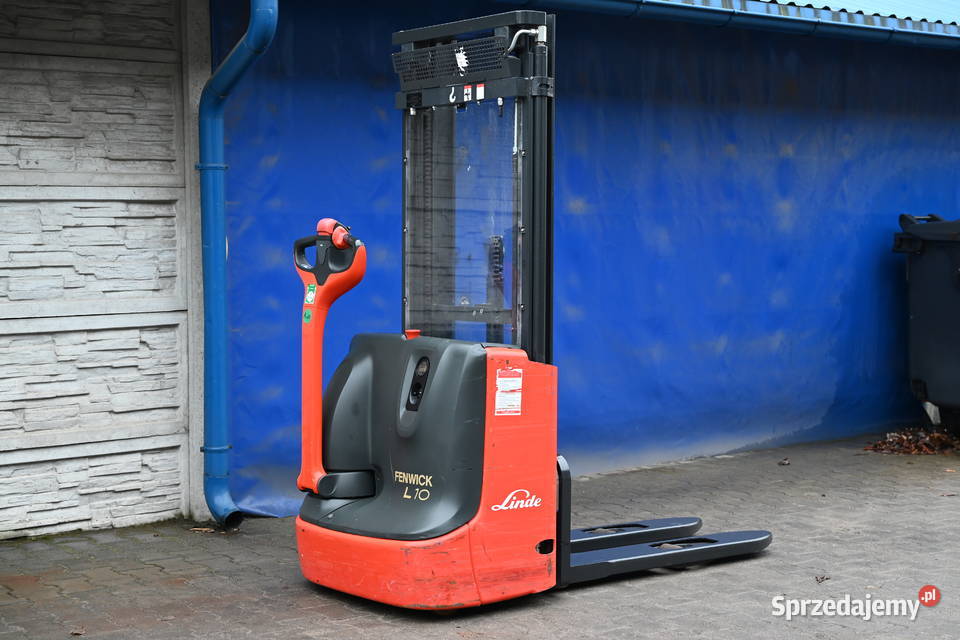 Paleciak elektryczny Linde L10 Triplex 440 2019