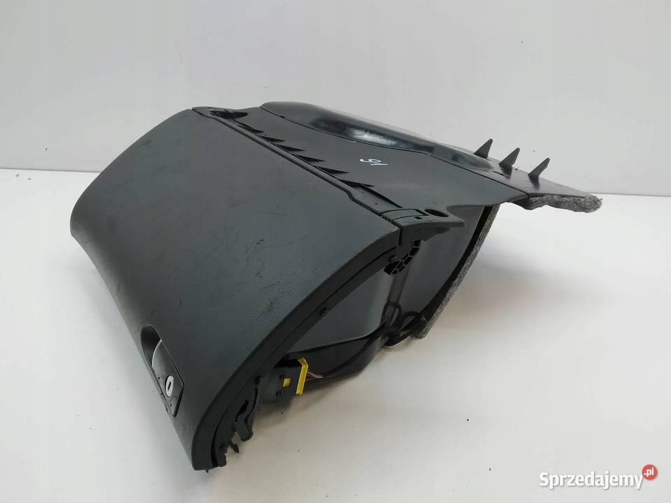 SCHOWEK PRAWY PASAŻERA DESKI Audi A4 II 20002006 sprzedam